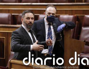 Abascal afea a Iglesias que envíe "a su partida de la porra" a su casa: "Ya me lo hicieron sus amigos de ETA"