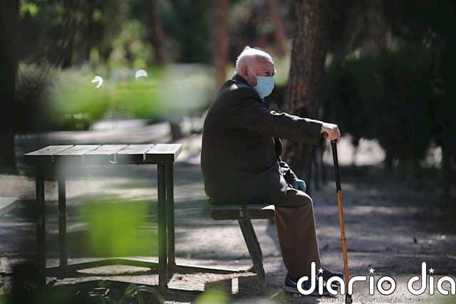 Abuelos y nietos se reencuentran tras dos meses de confinamiento: "Fue muy ilusionante"