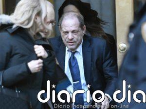 Acusan a Harvey Weinstein de violar a cuatro mujeres, ua de ellas menor de edad