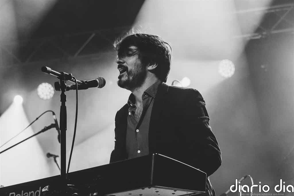 ALE presenta el lyric video de 'Como un lince'