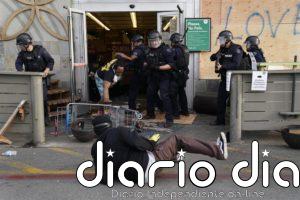 Amnistía acusa a la Policía de EEUU de violar el derecho Internacional durante su respuesta a las protestas