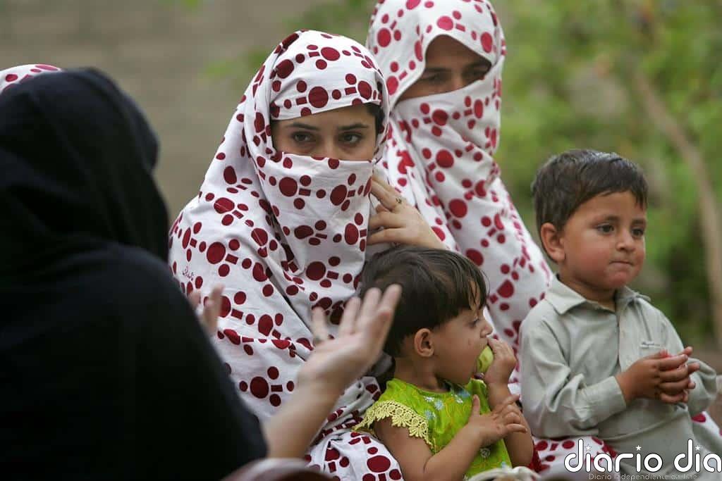 Asesinadas en Pakistán dos chicas a manos de sus propias familias por una posible "cuestión de honor"