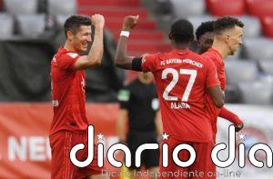 Bayern y Dortmund ganan antes de medirse entre semana