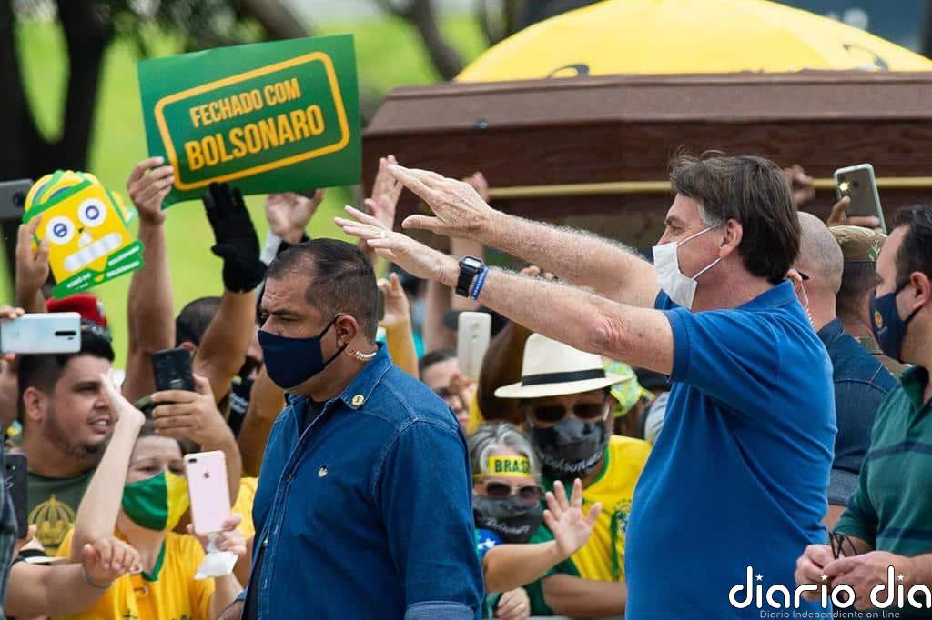 Bolsonaro anuncia un nuevo protocolo para el uso de la cloroquina como tratamiento contra la COVID-19
