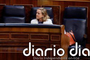 Calviño admite que la crisis dejará una "enorme deuda" que "puede ser un lastre para generaciones futuras"