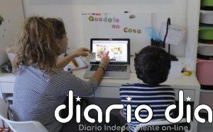 Casi el 50% de familias compró algún dispositivo para que sus hijos asistan a clases online, según un estudio