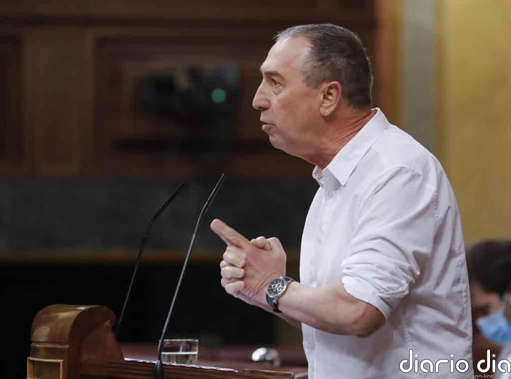 Compromís lamenta el "espectáculo" del pacto del Gobierno con Bildu: "No es lo que el país necesita"