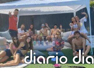 Cuatro jugadores del Sevilla se saltan el protocolo sanitario