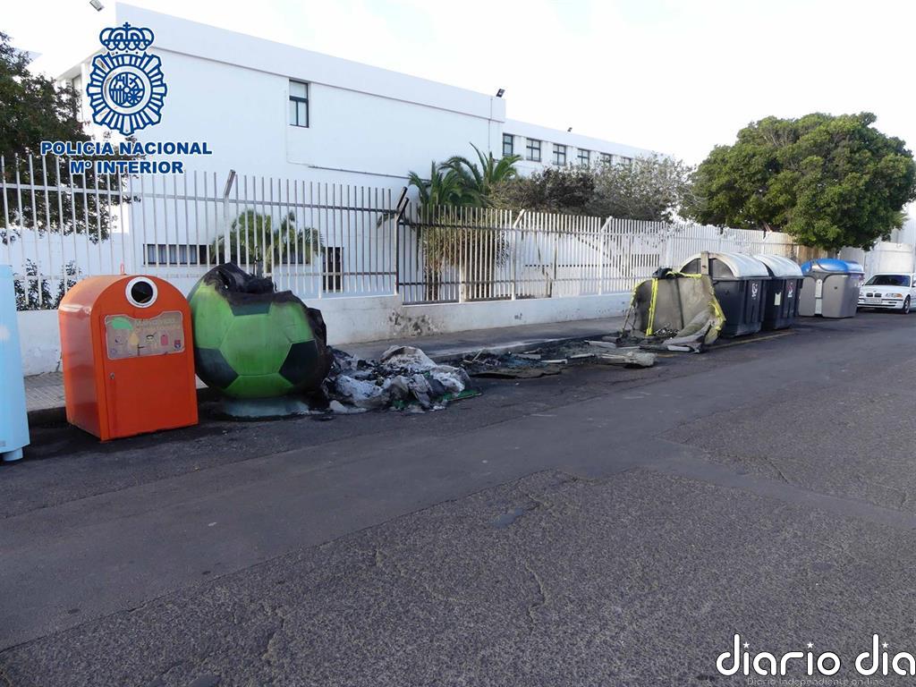 Detienen a cuatro personas por incendios de contenedores en Arrecife (Lanzarote)