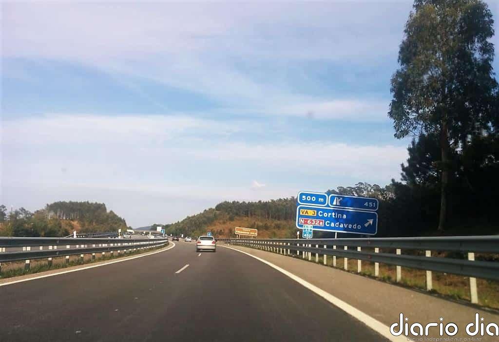 Dos heridos graves y 10 leves en los 27 accidentes registrados este fin de semana en Asturias