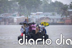 El ciclón 'Amphan' deja 22 muertos y destruye miles de viviendas a su paso por India y Bangladesh