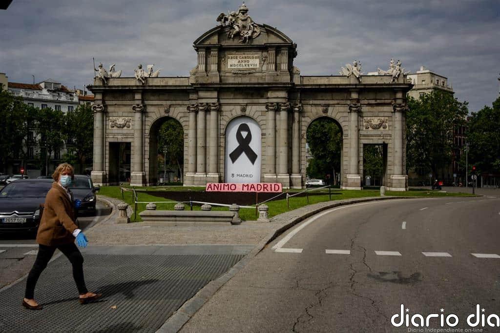 El Colegio de Médicos afirma que no se dan las condiciones "óptimas" en Madrid para pasar ahora a fase 1