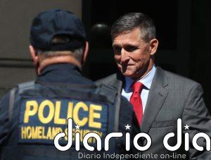 El director del FBI ordena una revisión interna de la investigación de Flynn, exasesor de seguridad de Trump