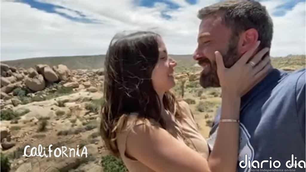 El emocionante beso de Ana de Armas y Ben Affleck