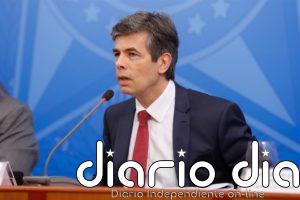 El ex de Salud Nelson Teich confirma que dimitió por "discordancias" con Bolsonaro sobre la cloroquina