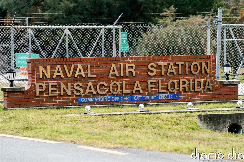 El FBI encuentra pruebas que vinculan a Al Qaeda con el ataque en un base de Florida en diciembre