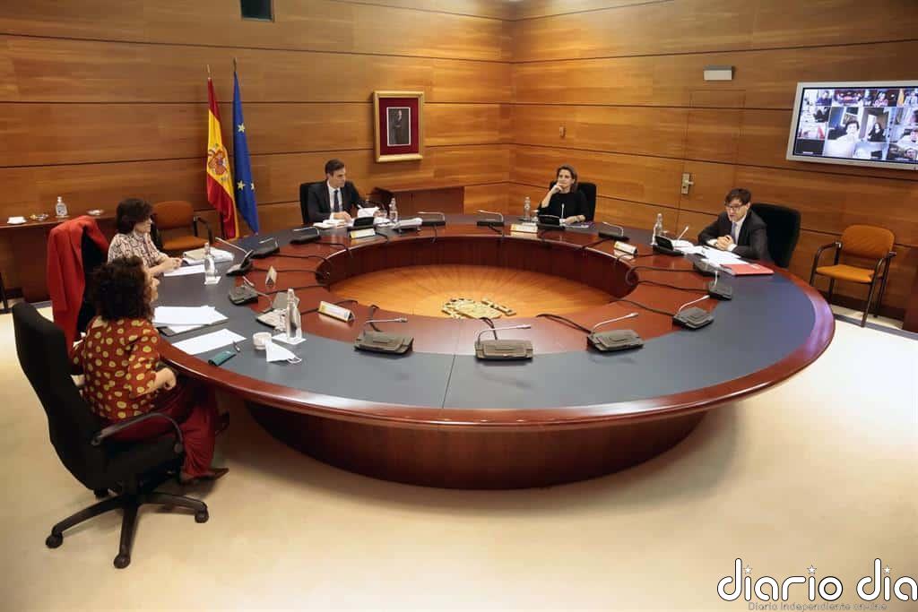 El Gobierno adelanta el anuncio sobre los territorios que avanzan de fase a la rueda del Consejo de Ministros