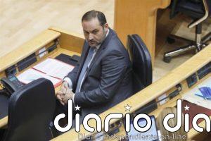 Ábalos dice que Renfe irá aumentando sus trenes en función de la demanda