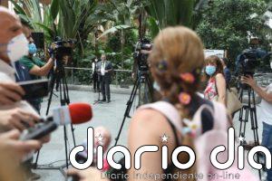 Ábalos recibe protestas de comerciantes en la estación de Atocha y asegura que se negociarán los alquileres