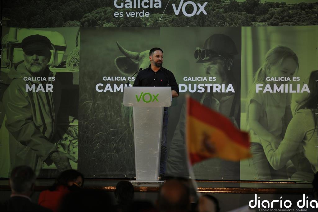 Abascal acusa a Feijóo de "hablar de Galicia en un sentido patrimonial" como "un nacionalista"