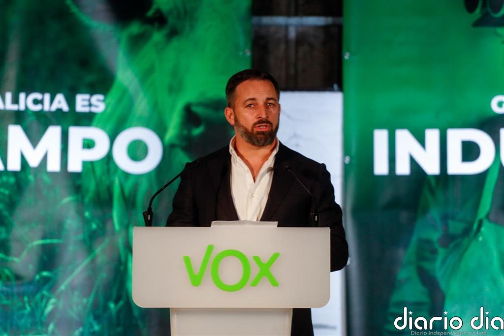 Abascal dice que no tiene problemas en "ser cacheado" en Congreso y que "sería bueno" un control antidroga a diputados