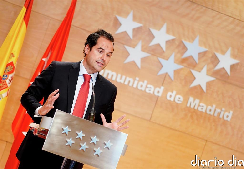 Aguado pide "controles efectivos" para evitar que Barajas vuelva a ser el "principal foco de entrada del virus"