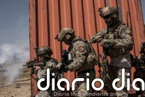 Al menos 17 miembros de las fuerzas de seguridad muertos en ataques talibán en Afganistán