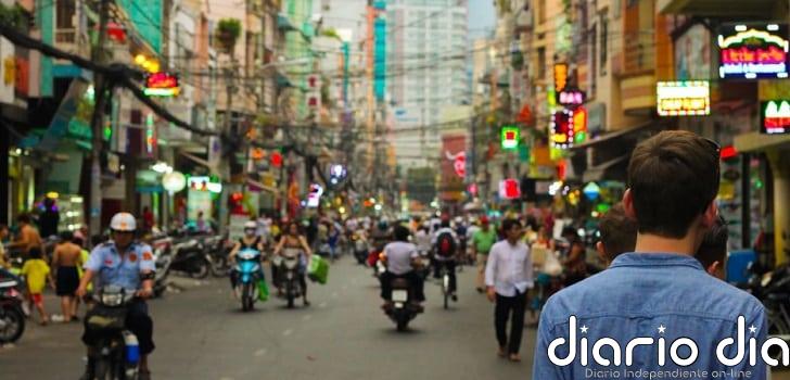 Al menos cinco mujeres muertas y tres heridas al arrasar un camión por un mercado en el centro de Vietnam