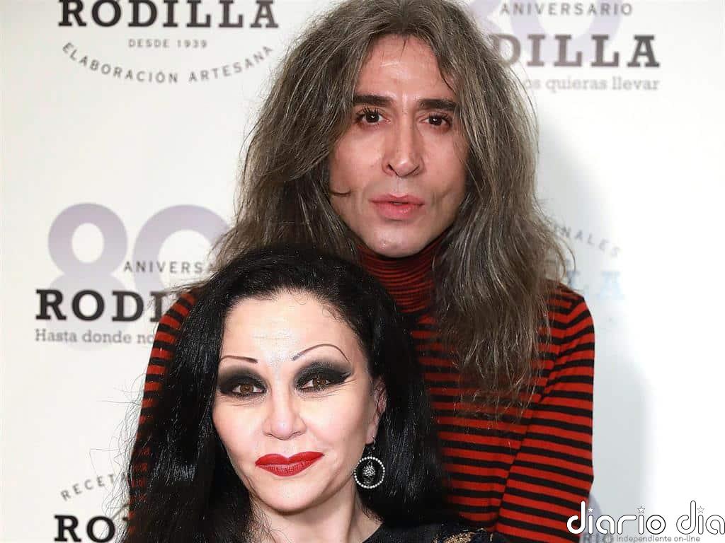 Alaska sorprende a Mario Vaquerizo en su aniversario más especial