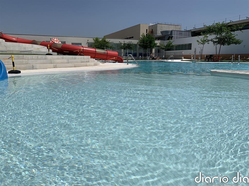 Alberic cierra su piscina de verano tras defecar involuntariamente un niño
