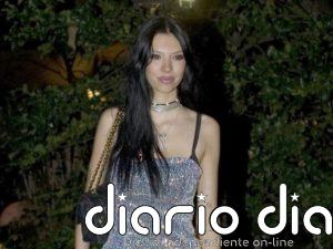 Alejandra Rubio, de lo más cariñosa con uno de sus compañeros de trabajo