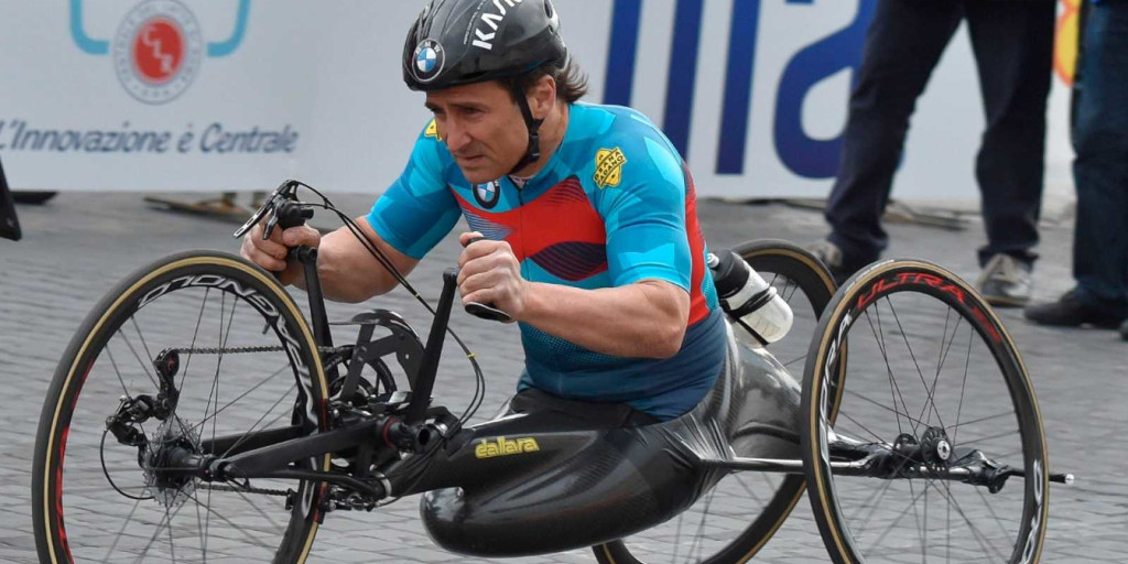 Alex Zanardi continúa "grave" y no se descartan "posibles complicaciones"