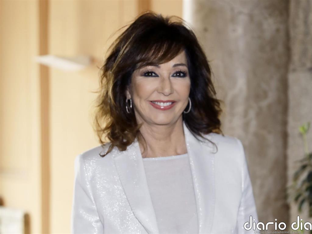 Ana Rosa Quintana celebra la vuelta a la normalidad con una cena de lo más especial
