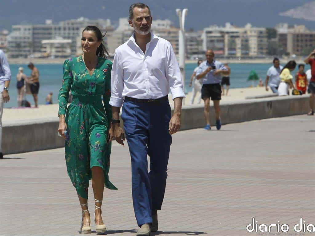 Analizamos el look más ideal de la Reina Letizia