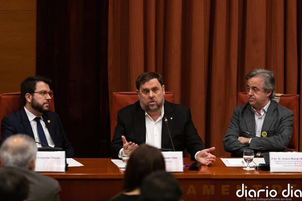 Aragonès y Junqueras urgen a Sánchez a fijar fecha y orden del día de la mesa de diálogo