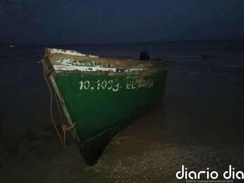 Arriba una patera con 18 personas a bordo a Maspalomas, en San Bartolomé de Tirajana (Gran Canaria)
