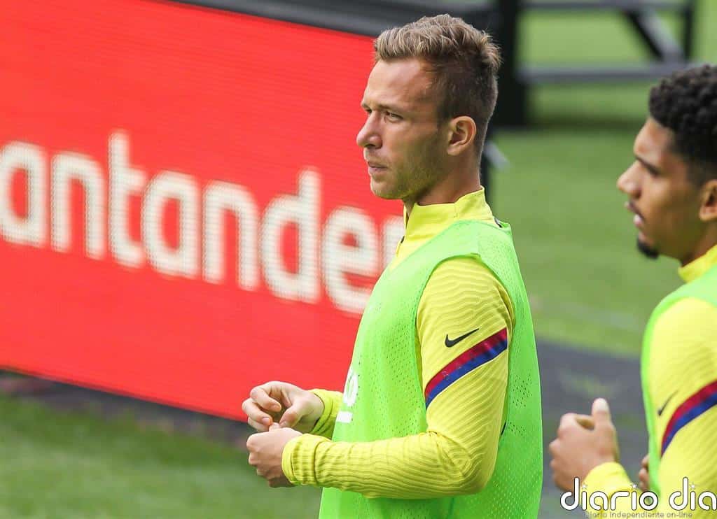 Arthur: "Voy a seguir hasta el final dándolo todo en el Barça"