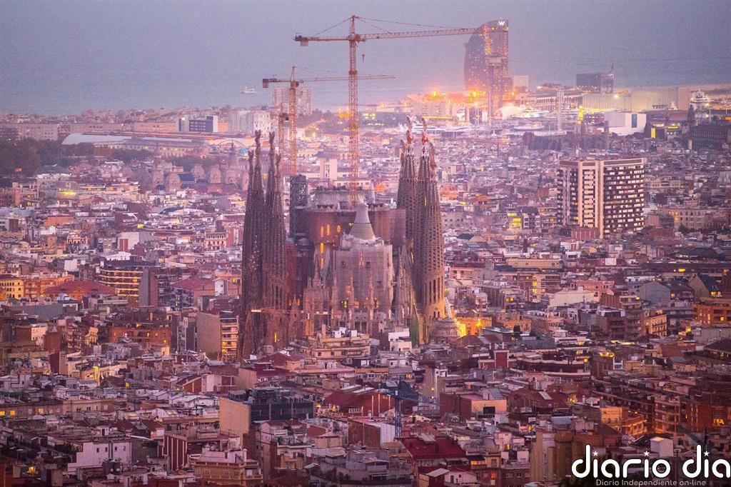 Barcelona, Madrid, Valencia y Sevilla, las ciudades con la mayor presión fiscal entre las grandes urbes