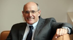 Bengoa fija el "epicentro" en las residencias y en la falta de conexión de estos centros con atención primaria