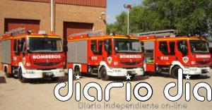 Bomberos trabajan en el rescate de un hombre de 33 años que se ha despeñado en un barranco en Letur