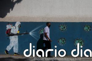 Brasil alcanza los 1,3 millones de casos de coronavirus y supera las 57