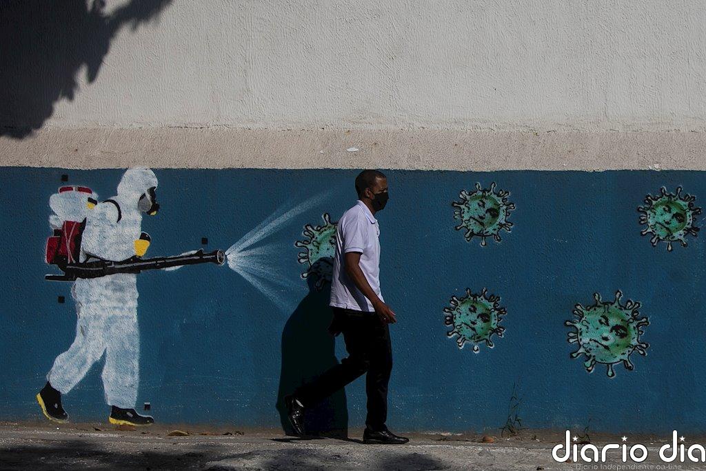 Brasil alcanza los 1,3 millones de casos de coronavirus y supera las 57
