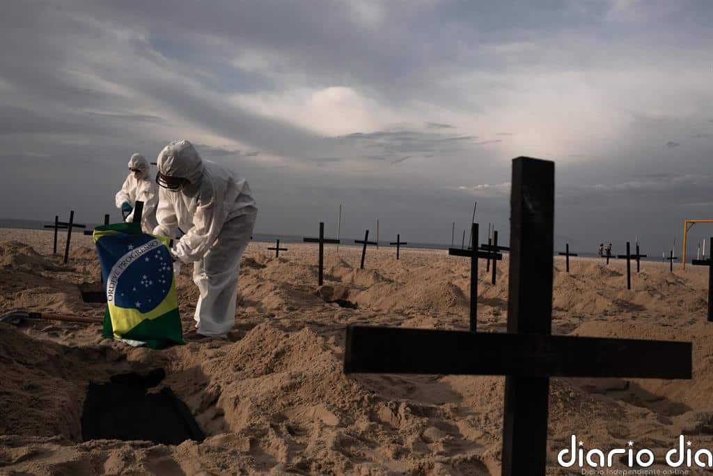 Brasil registra más de mil muertes en el último día y ya roza las 55