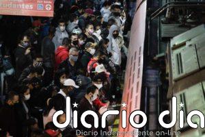 Brasil suma más de 888.000 casos y se acerca a las 45