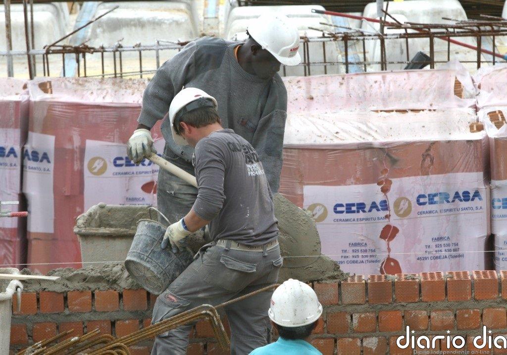 C-LM lidera con una subida del 3,1% el incremento del coste laboral de las empresas hasta marzo