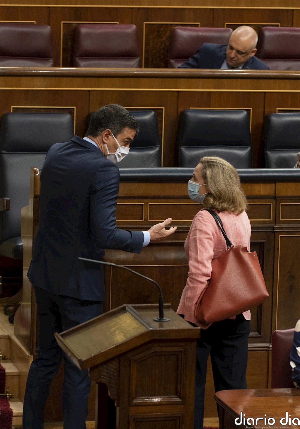 Calviño ve un "enorme consenso" entre patronal y sindicatos sobre cómo afrontar la recuperación