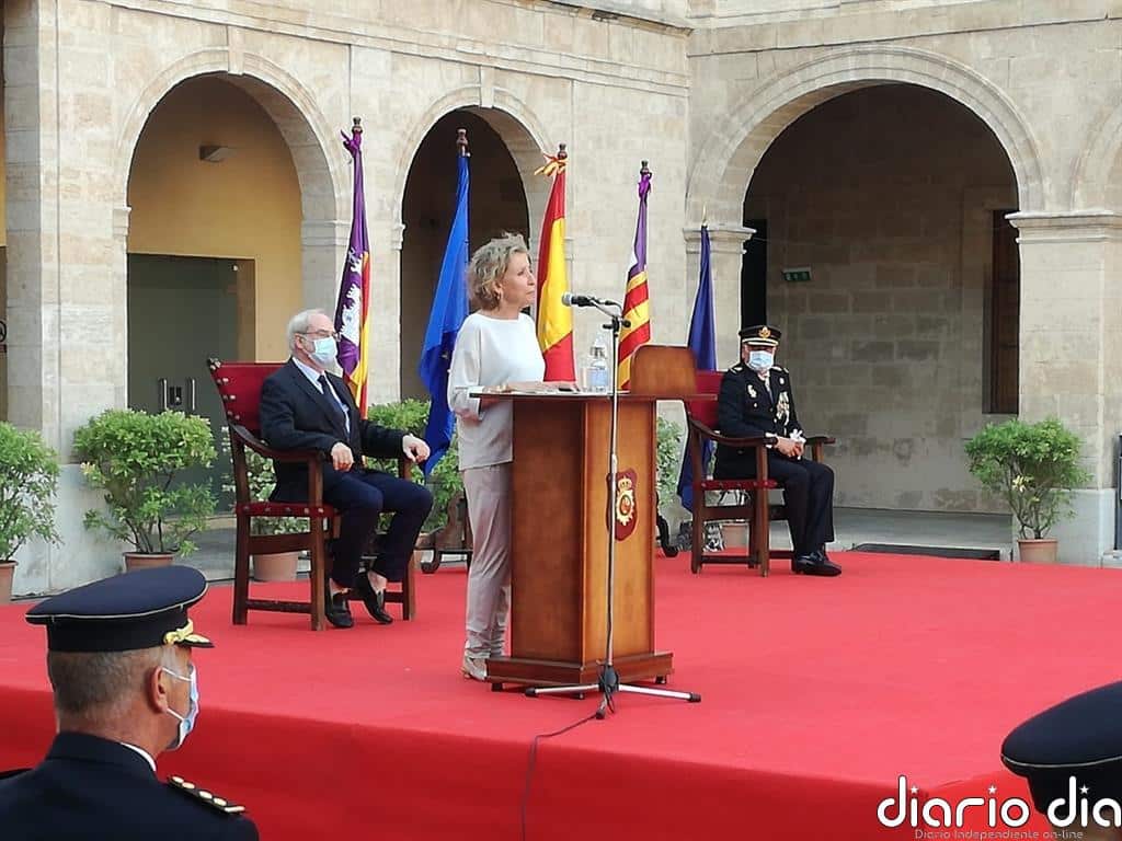 Calvo ensalza el "papel ejemplar y crucial" de Policía en la jura de la nueva promoción de agentes en Baleares