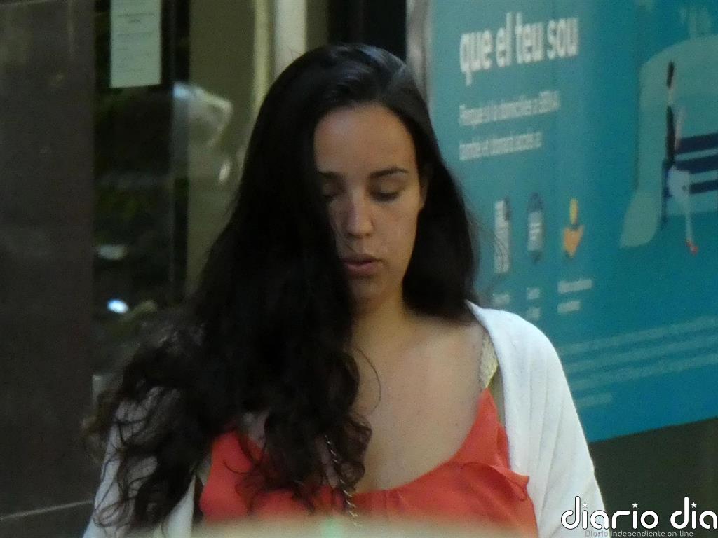 Carolina Monje no puede ocultar su tristeza el día que Alex Lequio hubiese cumplido 28 años
