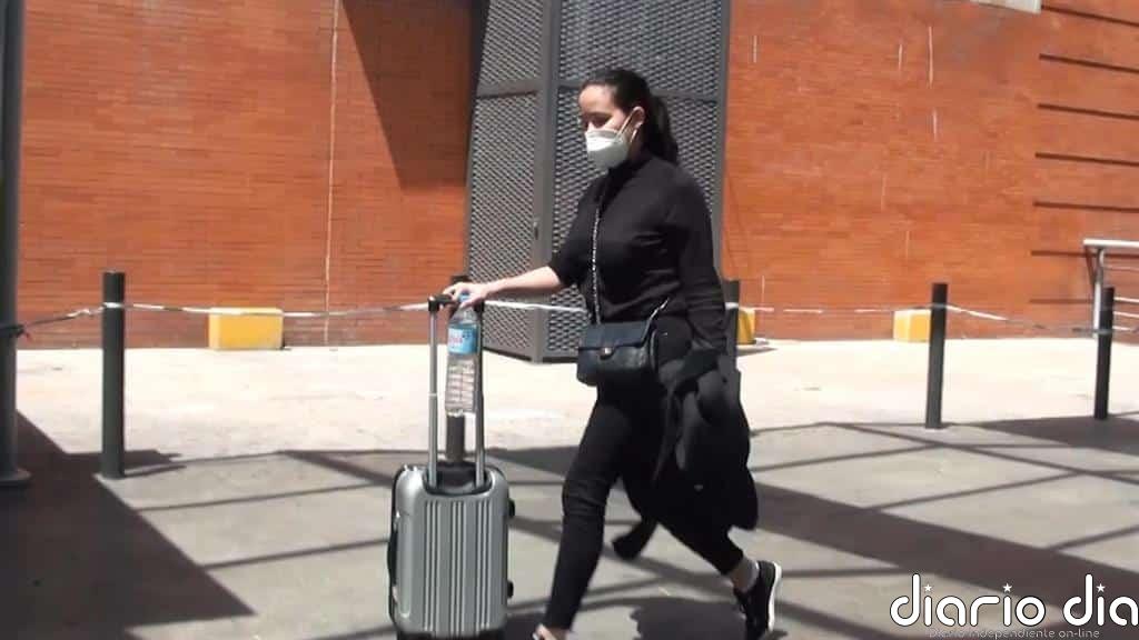 Carolina Monje se marcha de Madrid tras el adiós a su novio Álex Lequio