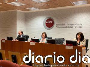 AIReF dice que aumentar la edad efectiva de jubilación a 66 años supondría un ahorro de 1,4 puntos del PIB